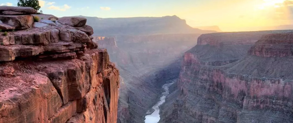 In the Gaps: Ares Alternative Credit Newsletter